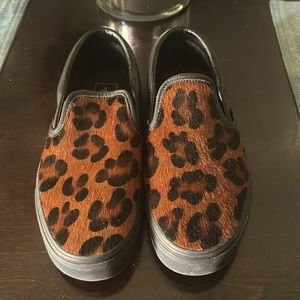 Like new! Vans slip-ons size 6M/7.5WM Leopard Fur Black. Cute sneaker/shoe